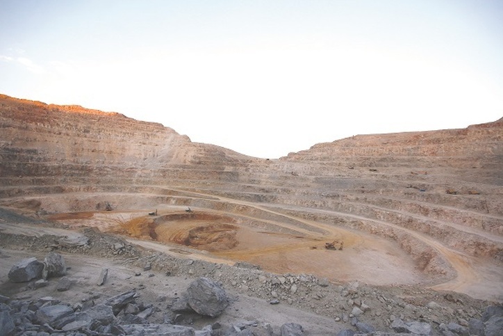 سیاست‌گذاری چندمجهولی