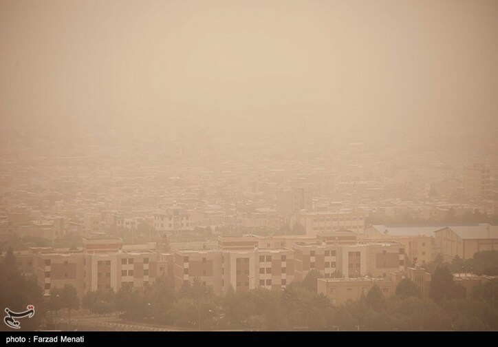 آلودگی هوا معادن و فعالیت‌های عمرانی آبیک را ۲۴ ساعت تعطیل کرد