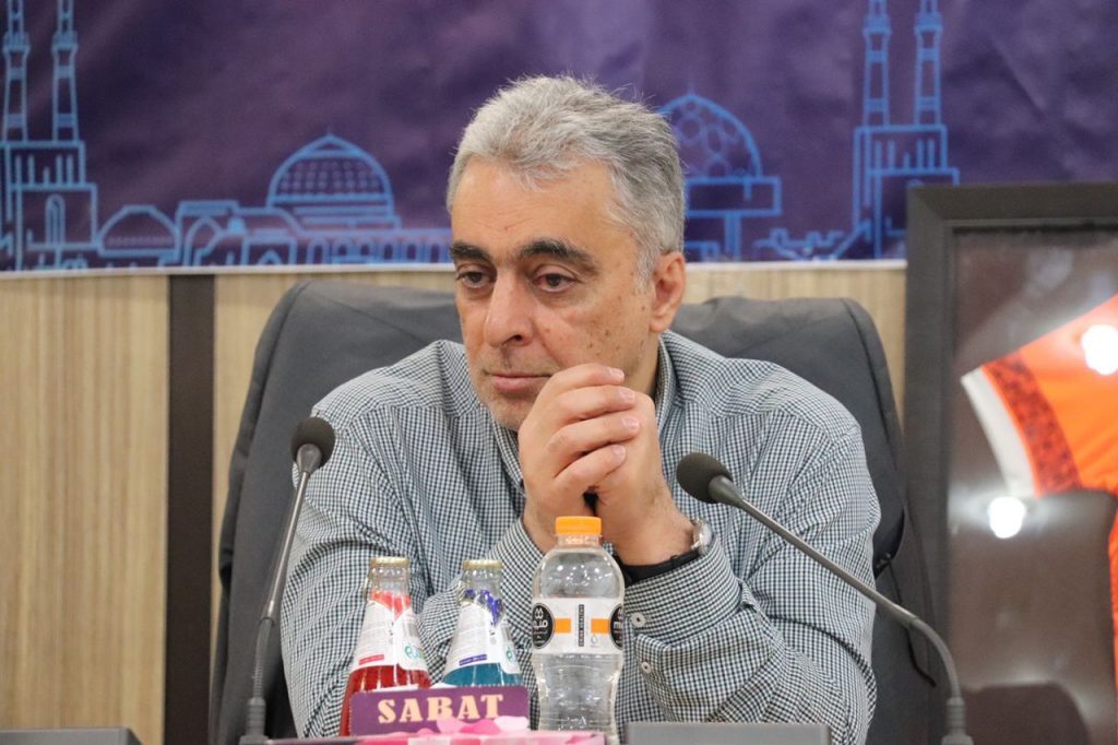 لزوم تغییر ساختار و توسعه سودآوری برای مجتمع شهید قندی یزد/ نظارت و پشتیبانی کامل «ومعادن» در پیشبرد برنامههای زیرمجموعهها لزوم تغییر ساختار و توسعه سودآوری برای مجتمع شهید قندی یزد/ نظارت و پشتیبانی کامل «ومعادن» در پیشبرد برنامههای زیرمجموعهها