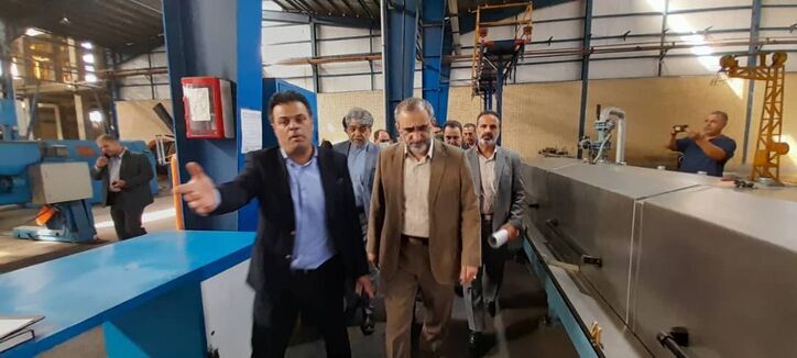 سفر استاندار مرکزی به شهرستان زرندیه و بازدید از واحد‌های صنعتی این شهرستان