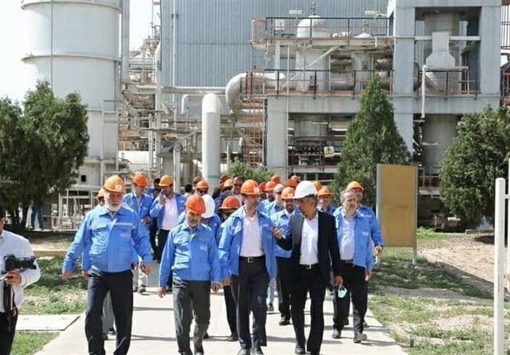 نهضت جانشین پروری و تربیت مدیران میانی در شرکت‌ها در دستورکار قرار گیرد
