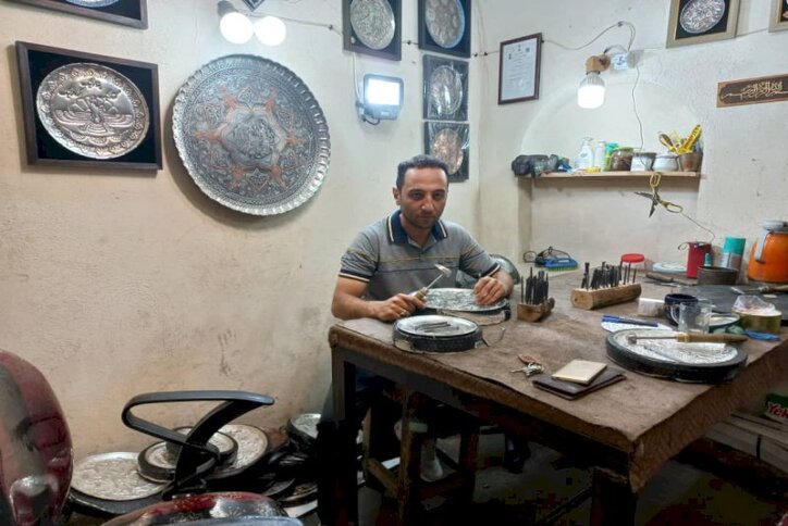 قلم زنی روی مس، آهنگ زندگی