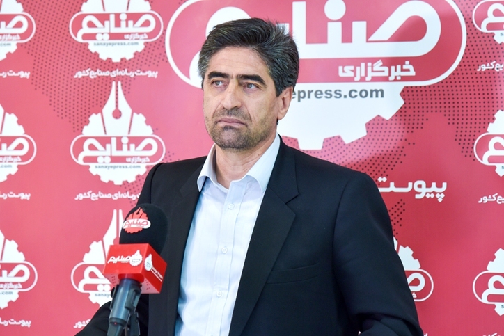 چرا مدیران شرکت ملی مس ۹۰ درصد از مس کاتد تولید شده در کشور را علیرغم نیاز داخلی صادر می‌کنند؟/ چرا مدیران شرکت ملی مس طرح‌های توسعه‌ای و صنایع پایین دستی را اجرایی نمی‌کنند؟
