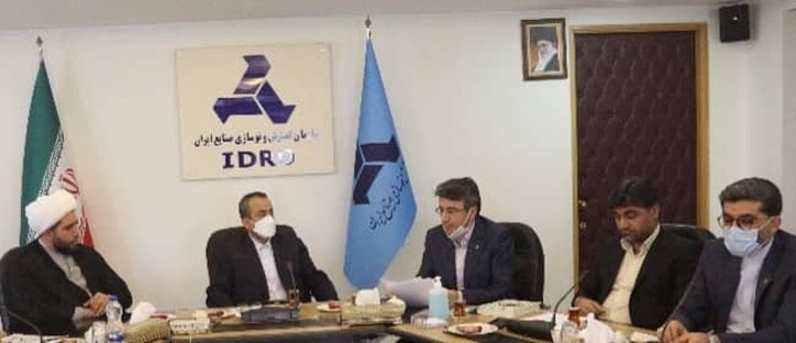 تأکید معاون وزیر صمت و استاندار خراسان جنوبی بر شتاب بخشی طرح‌های صنعتی استان