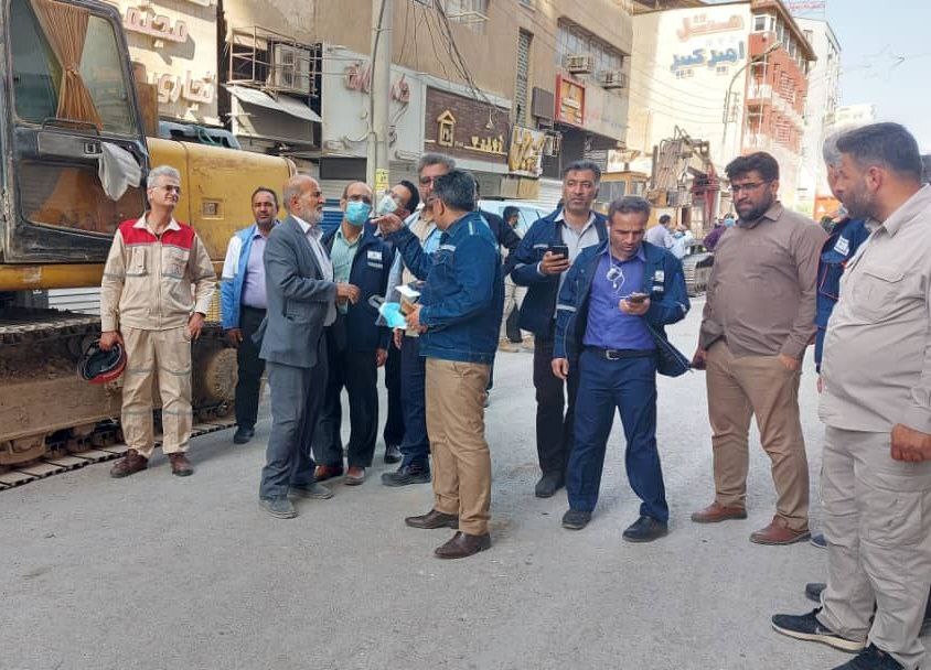 کارکنان و امکانات گروه فولاد خوزستان تا پایان امدادرسانی در محل حادثه متروپل آبادان باقی میمانند کارکنان و امکانات گروه فولاد خوزستان تا پایان امدادرسانی در محل حادثه متروپل آبادان باقی میمانند