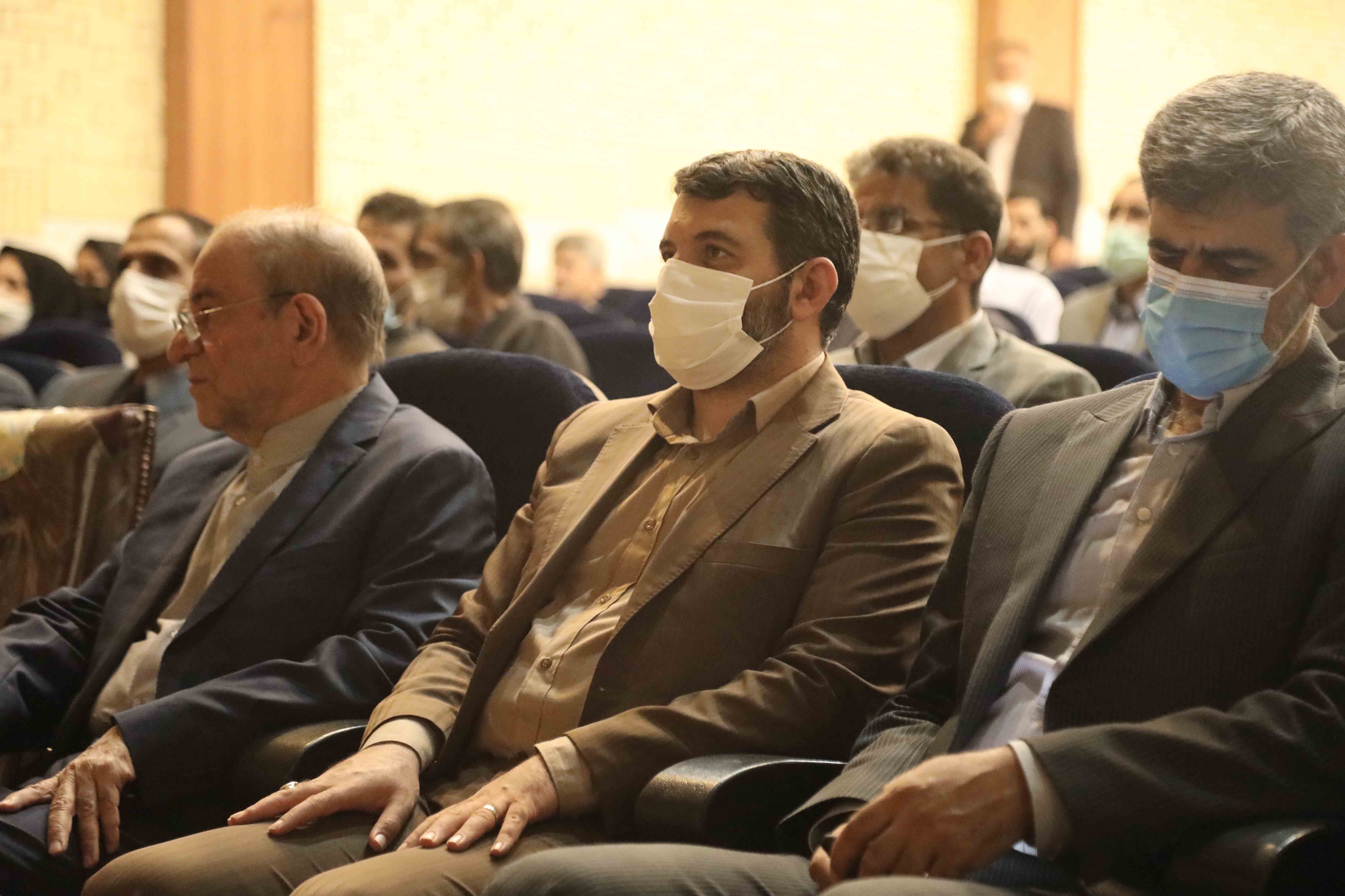 استان همدان پایتخت سیلیس و دولومیت کشور است/ ظرفیتهای معدنی بالا در «تاصیکو» و «شستا» استان همدان پایتخت سیلیس و دولومیت کشور است/ ظرفیتهای معدنی بالا در «تاصیکو» و «شستا»