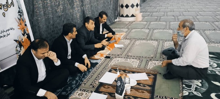 پاسخگویی مدیران صمت چهارمحال و بختیاری در میز خدمت نماز جمعه