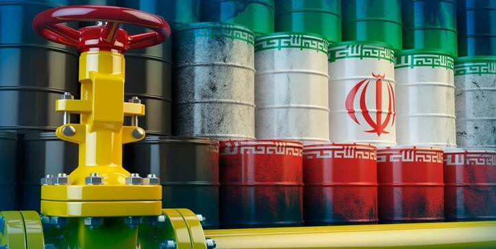 معمای درآمد نفتی ایران در ۱۰ سالِ تحریمی/ پیش‌بینی درآمد ۳۶ میلیارد دلاری در سال ۲۰۲۲