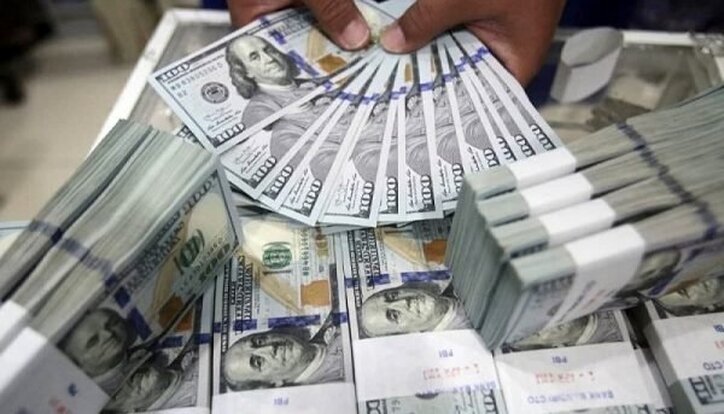 چرا دولت از سیاست‌های توزیع رانت در بازار ارز دست بر نمی‌دارد؟