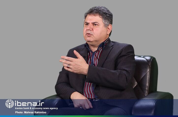 مبادلات طلا و ارز باید صرفا از مسیر شبکه بانکی انجام شود