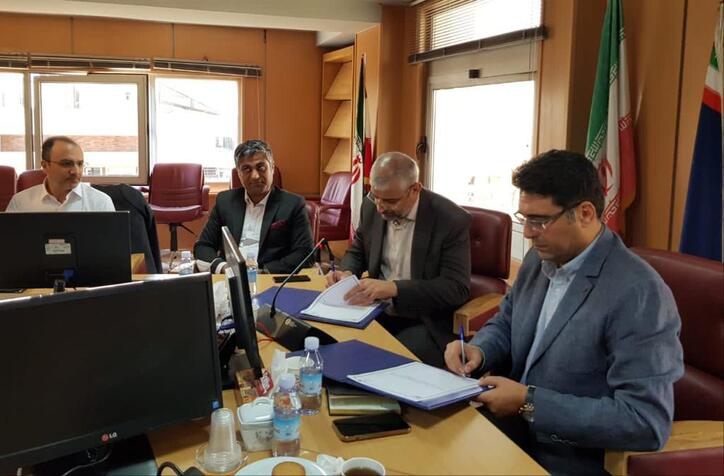 امضای تفاهم­نامه همکاری مشترک بین معاونت تجارت و خدمات وزارت صمت و انجمن نشان­سپاری ایران