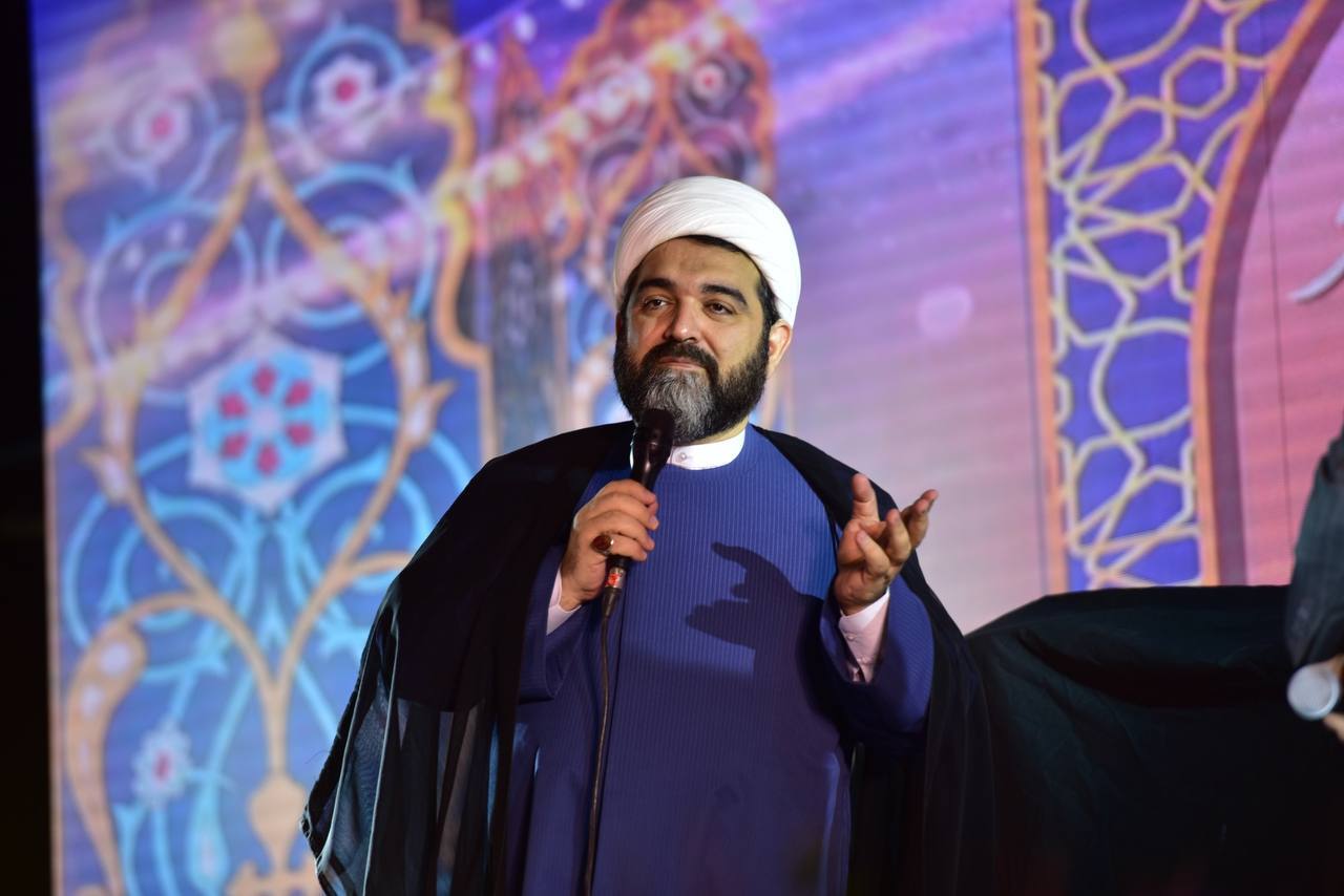 جشن بزرگ غدیر به همت شرکت معدنی و صنعتی چادرملو برگزار شد جشن بزرگ غدیر به همت شرکت معدنی و صنعتی چادرملو برگزار شد