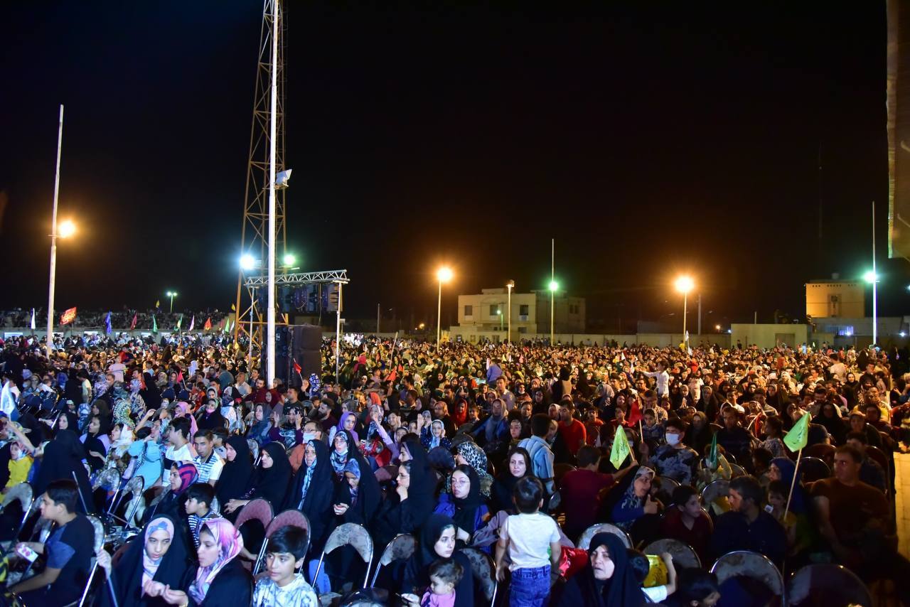 جشن بزرگ غدیر به همت شرکت معدنی و صنعتی چادرملو برگزار شد جشن بزرگ غدیر به همت شرکت معدنی و صنعتی چادرملو برگزار شد