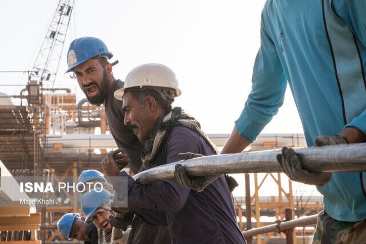 بازگشت ۲۶۰ کارگر به شرکت تولید روی بندرعباس