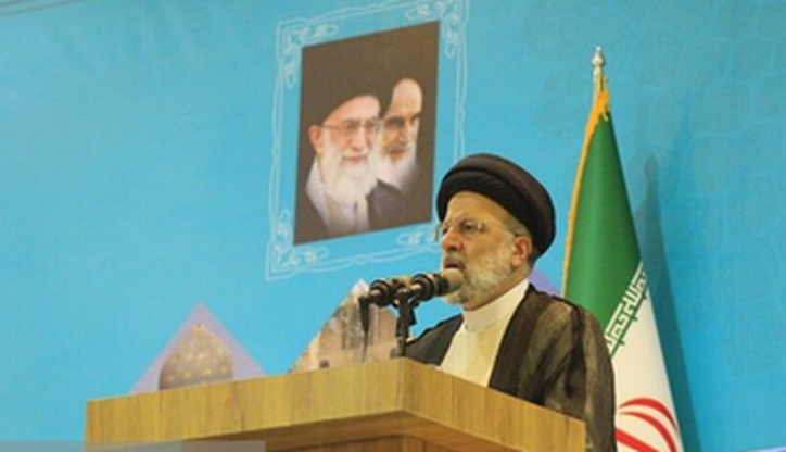 هر توسعه‌یافتگی باید با حفظ محیط زیست همراه باشد/ معادن نباید حیاط خلوت افراد باشند