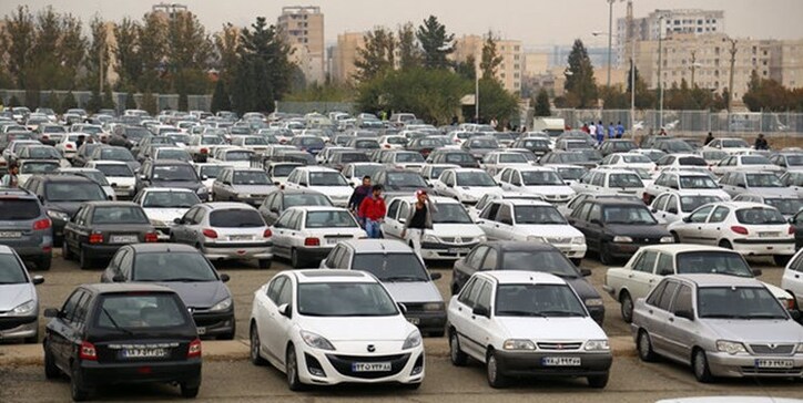 کاهش قیمت برخی خودرو‌های داخلی با افزایش عرضه در بازار