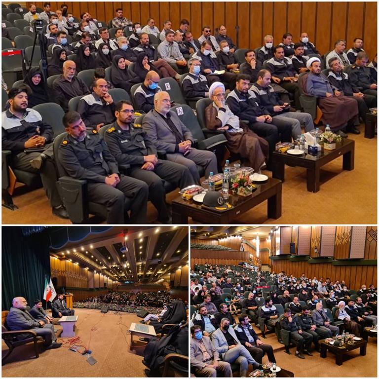 تجلیل از مقام شهدای گرانقدر مدافع حرم و دو شهید گمنام در ذوب آهن اصفهان تجلیل از مقام شهدای گرانقدر مدافع حرم و دو شهید گمنام در ذوب آهن اصفهان