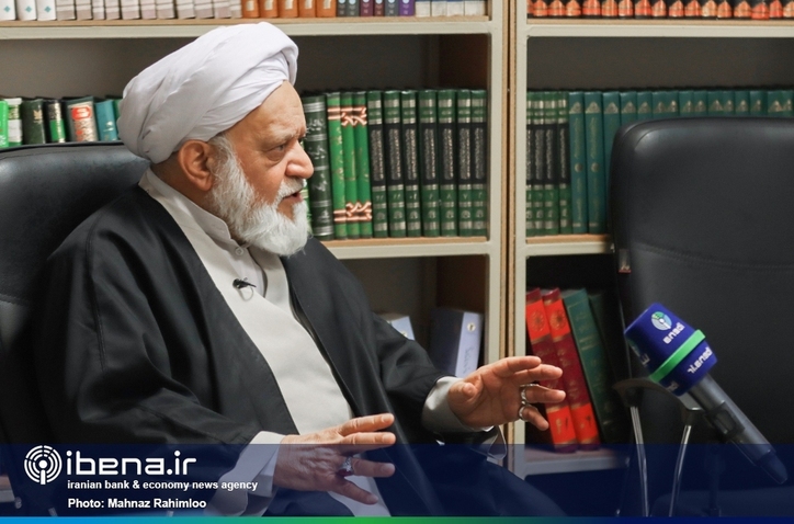 ناظرین شرعی در بانک‌ها مستقر می‌شوند/ تاکید مجمع تشخیص بر ضرورت اقتدار بانک مرکزی