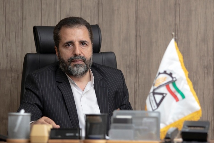 خلل در آغاز فعالیت معادن فاریاب توسط کارگران بدون قرارداد! / فراری دادن بهره‌بردار با توسل به تعصبات قومیتی و مناسبات اجتماعی منطقه