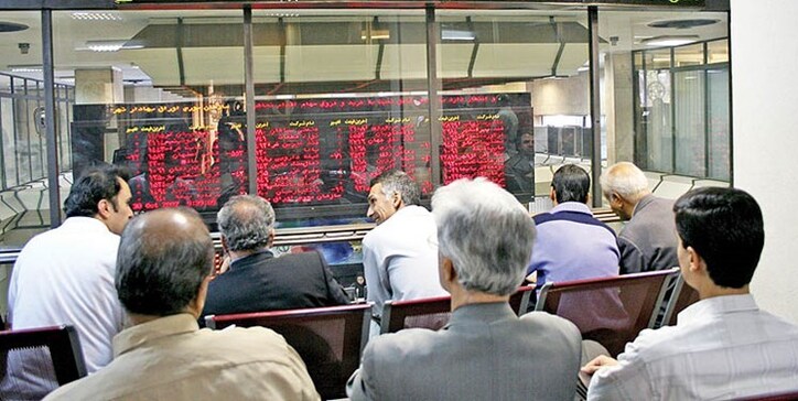 بدهی ۱۰۰۰ میلیاردتومانی شرکت‌های بورسی به سهام‌داران/ ۹۲ شرکت هنوز سود خود را نداده‌اند