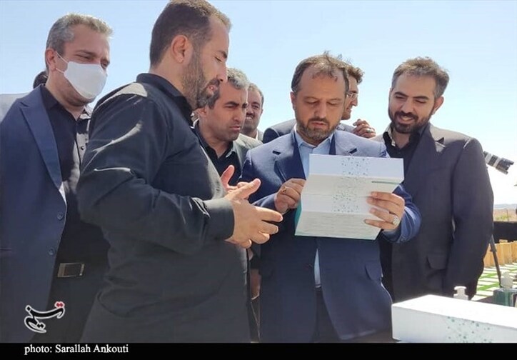 بازدید وزیر اقتصاد از گمرک تهران/ صدور دستور ارائه فهرست مشکلات مراجعه کنندگان تا امشب