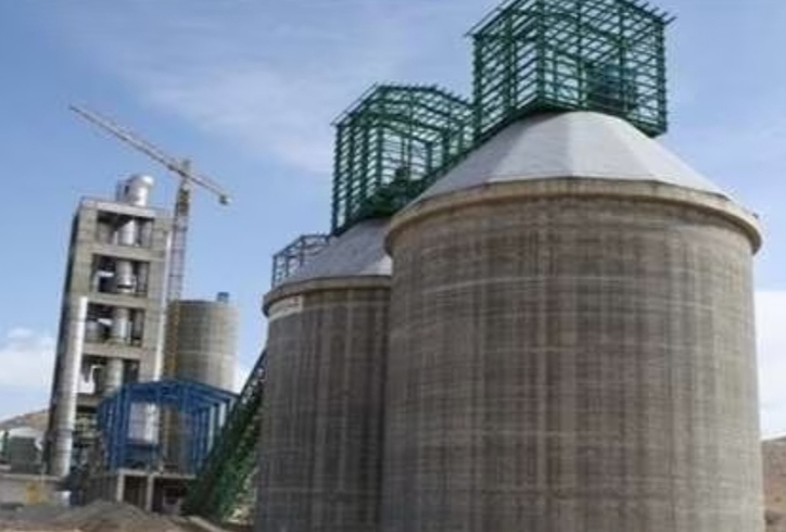 سرمایه گذار لبنانی الگویی برای وطنی‌ها/ توسعه سیمان مارگون ضرورتی برای توسعه