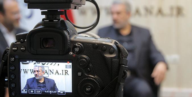 قیمت تمام شده در صنعت خودروسازی بالاست/ خودروی اقتصادی ایران خودرو و سایپا شهریور سال آینده به تولید انبوه می&zwnj;رسد/ در آئین نامه واردات چه خودرو&zwnj;هایی وارد می&zwnj;شود؟
