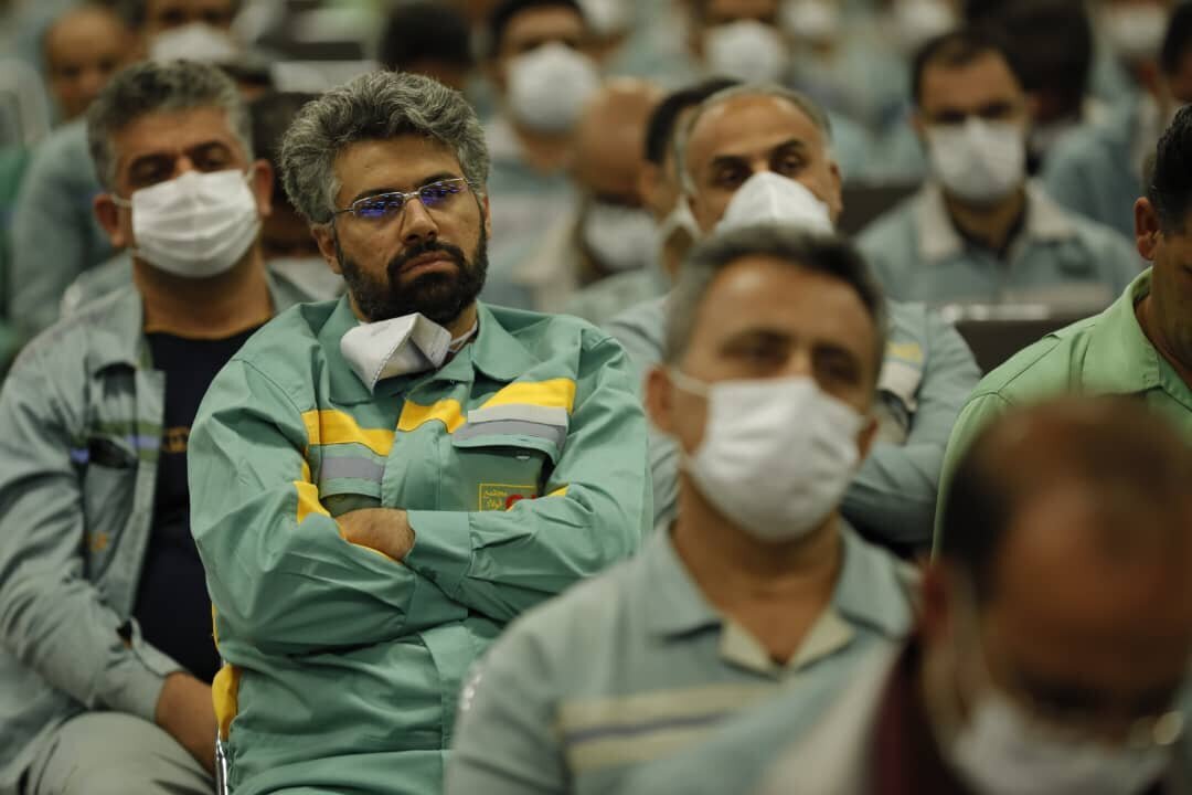 با ادعای مطرح شده در رسانههای معاند مبنی بر فساد ۹۲ هزار میلیارد تومانی مخالفیم با ادعای مطرح شده در رسانههای معاند مبنی بر فساد ۹۲ هزار میلیارد تومانی مخالفیم