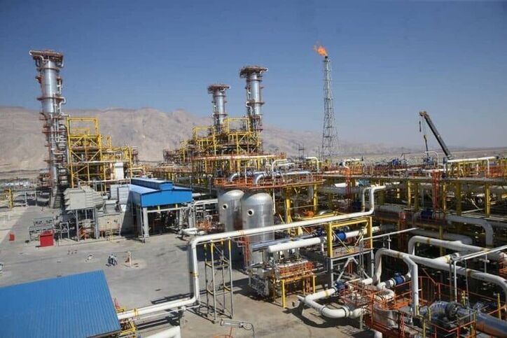 سرمایه گذاری ۱.۷ میلیارد دلاری برای تکمیل زنجیره ارزش پتروشیمی