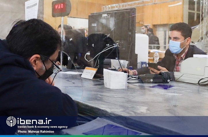 مسدودی بخشی از وجوه وام ممنوع است/ برخورد با بانک‌های متخلف
