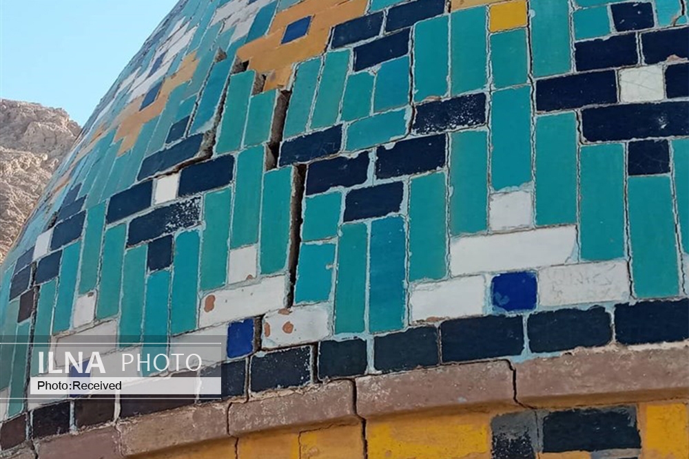 تکلیف ترک&zwnj;های بقعه بی&zwnj;بی شهربانو به نشست کارشناسان موکول شد/ انفجار&zwnj;ها در اطراف یک بنای قدیمی که پی هم ندارد اتفاق می&zwnj;افتد
