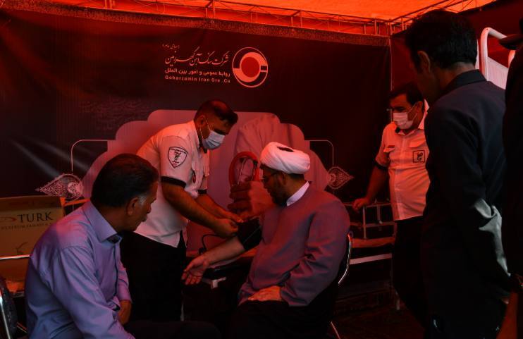 مشارکت شرکت سنگ آهن گهرزمین در اربعین حسینی