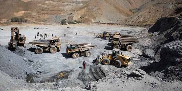 تأکید استاندار سمنان بر افزایش بهره‌وری معادن استان