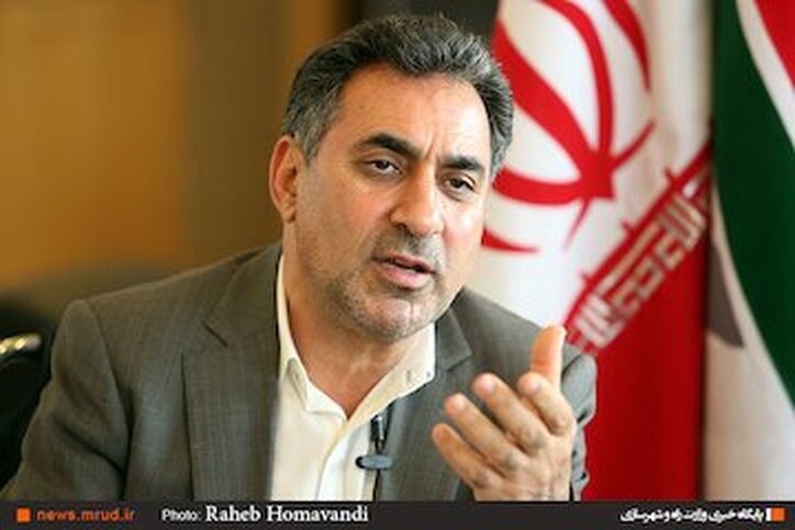 راه‌آهن بستان‌آباد-تبریز آماده بهره‌برداری است/ کاهش ۵ ساعته سفر ریلی از تبریز به تهران/ ۲.۵ برابر شدن میانگین ساخت سالانه خط آهن با بهره‌برداری از ۵ پروژه ریلی اولویت‌دار