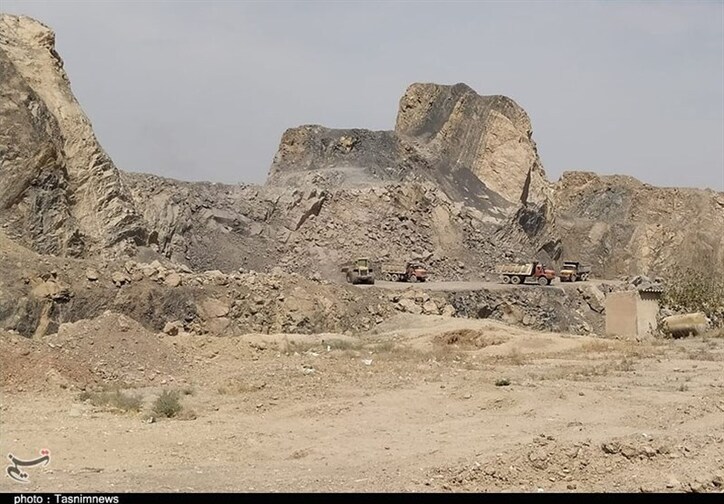 گزارش تسنیم از آلودگی متفاوت کارخانه سیمان تهران در شب/ گلایه مردم منطقه از افزایش غبار خردایش سنگ‌ها + فیلم