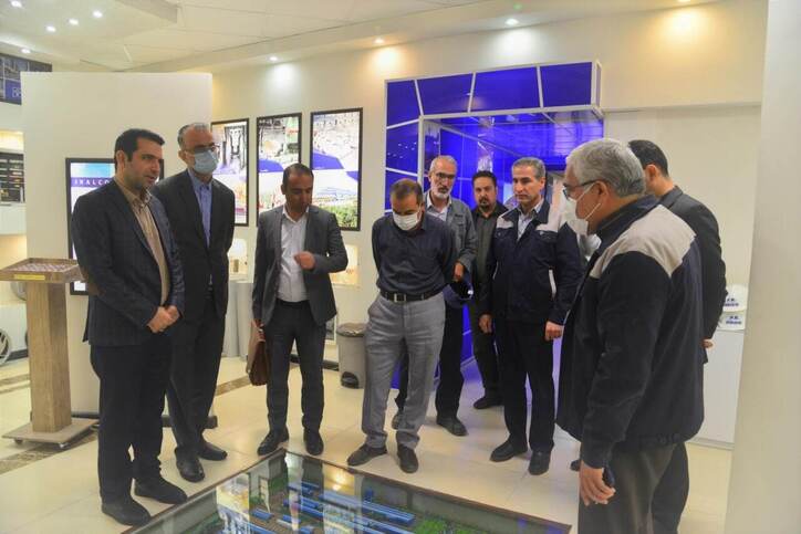 بازدید نمایندگان سازمان بورس از خطوط تولید شرکت آلومینیوم ایران
