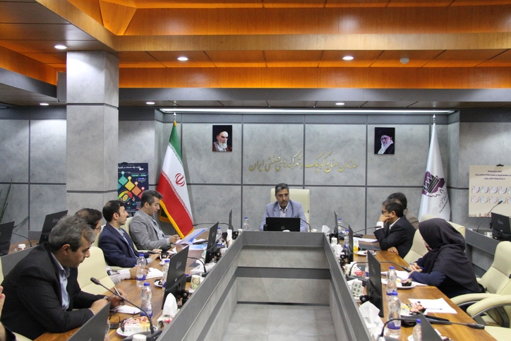 دعوت از اساتید دانشگاهی برای فعالیت در بخش صنعت در قالب فرصت مطالعاتی