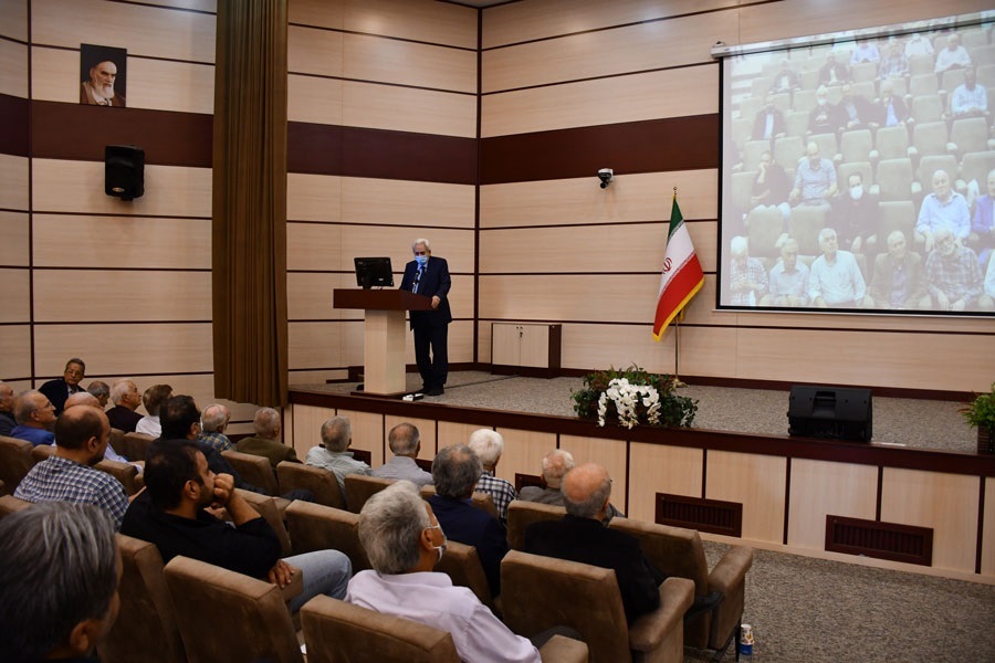 گردهم آیی پیشکسوتان سازمان زمینشناسی واکتشافات معدنی کشور گردهم آیی پیشکسوتان سازمان زمینشناسی واکتشافات معدنی کشور