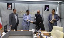 تجلیل از ایثارگران سازمان صنایع کوچک و شهرکهای صنعتی ایران تجلیل از ایثارگران سازمان صنایع کوچک و شهرکهای صنعتی ایران