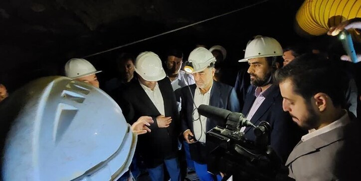 بلاتکلیفی ۲۴۰ معدن در مازندران/ایجاد کارخانجات تبدیلی معادن