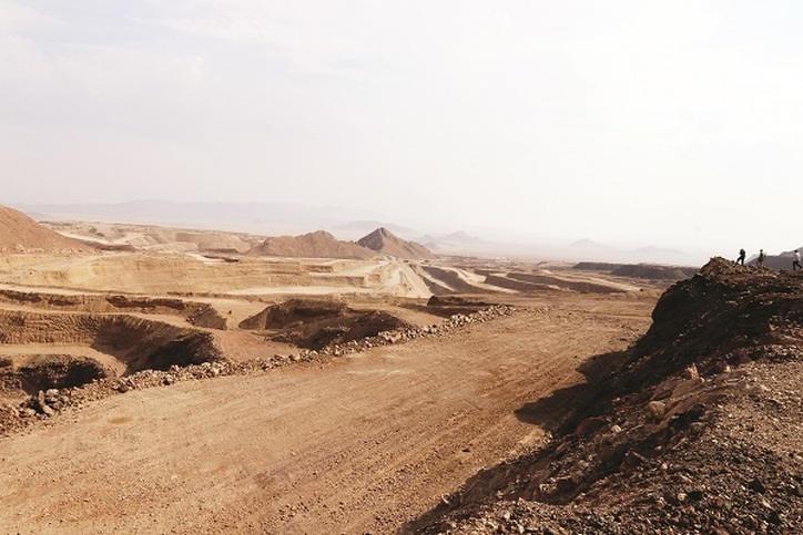 معادن راکد تعیین‌تکلیف شوند