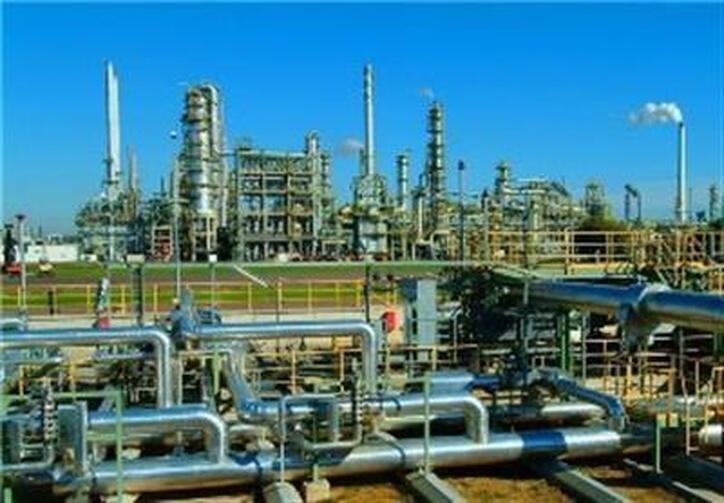 افزایش ارز آوری پتروشیمی‌ها با حضور در طرح‌های فراسرزمینی