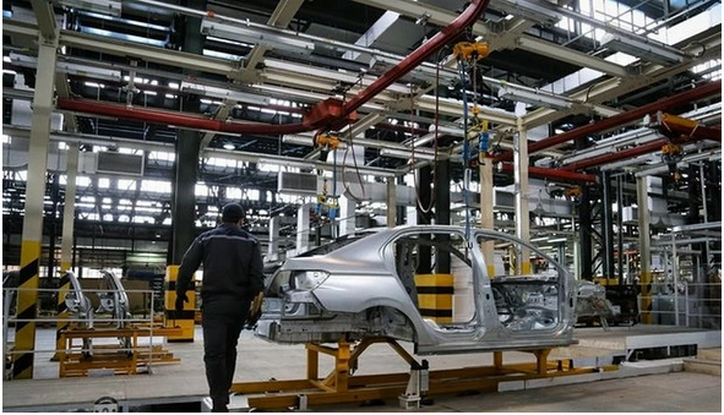 رشد صنعت خودرو رکورد زد