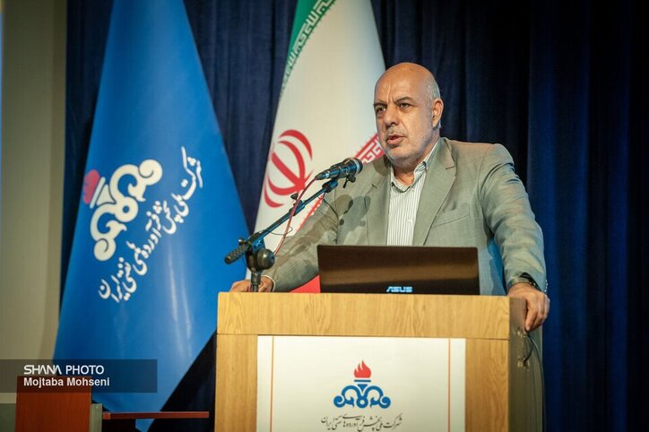وزارت نفت از دستگاه‌های سرآمد در مبارزه با قاچاق کالا و ارز است