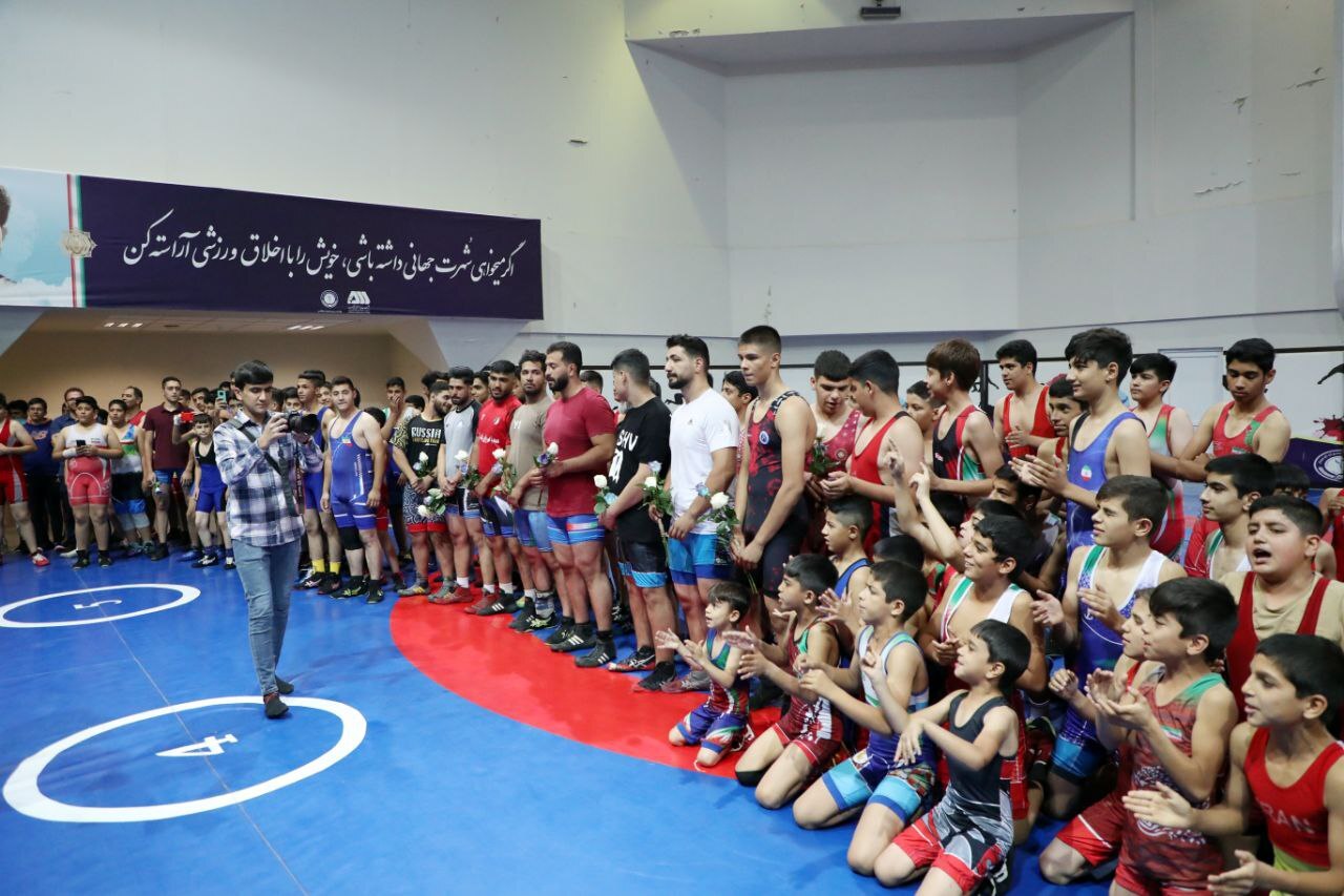 تجلیل گل گهر از قهرمانان ملی&zwnj;پوش کشتی آزاد و فرنگی و پیشکسوتان سیرجانی