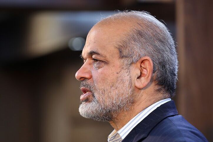 تسریع در تکمیل کارخانه بزرگ فولاد در شمال استان بوشهر