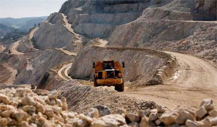 آغاز عملیات ژئوفیزیک هوایی معادن در آذربایجان غربی