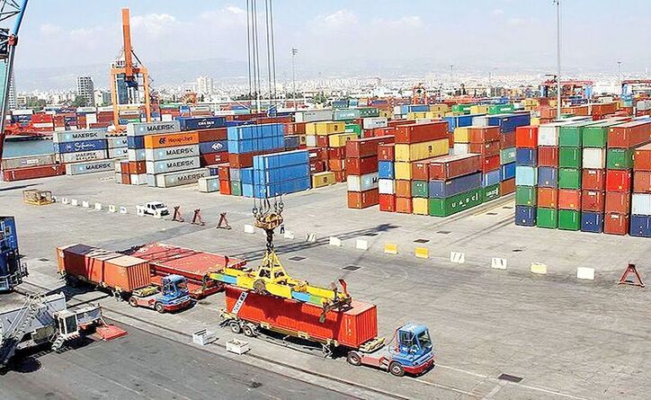 مطالبه توسعه تجارت ازسیاستگذار