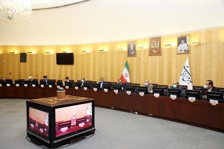 تصویب واردات ۳ نوع خودرو سنگین در کمیسیون صنایع