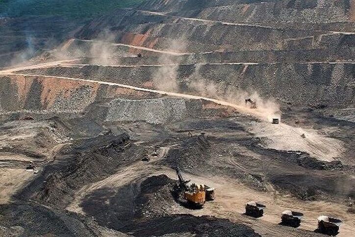 سهم اندک معادن خراسان جنوبی از تسهیلات بانکی| مجوز واردات ماشین آلات معدنی اعطا شد